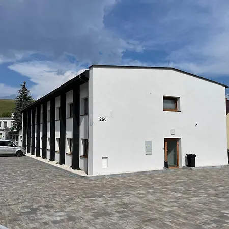 Aparthotel Apartmotel Anroe Chminianska Nova Ves