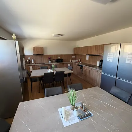Apartmotel Anroe شقة فندقية *
